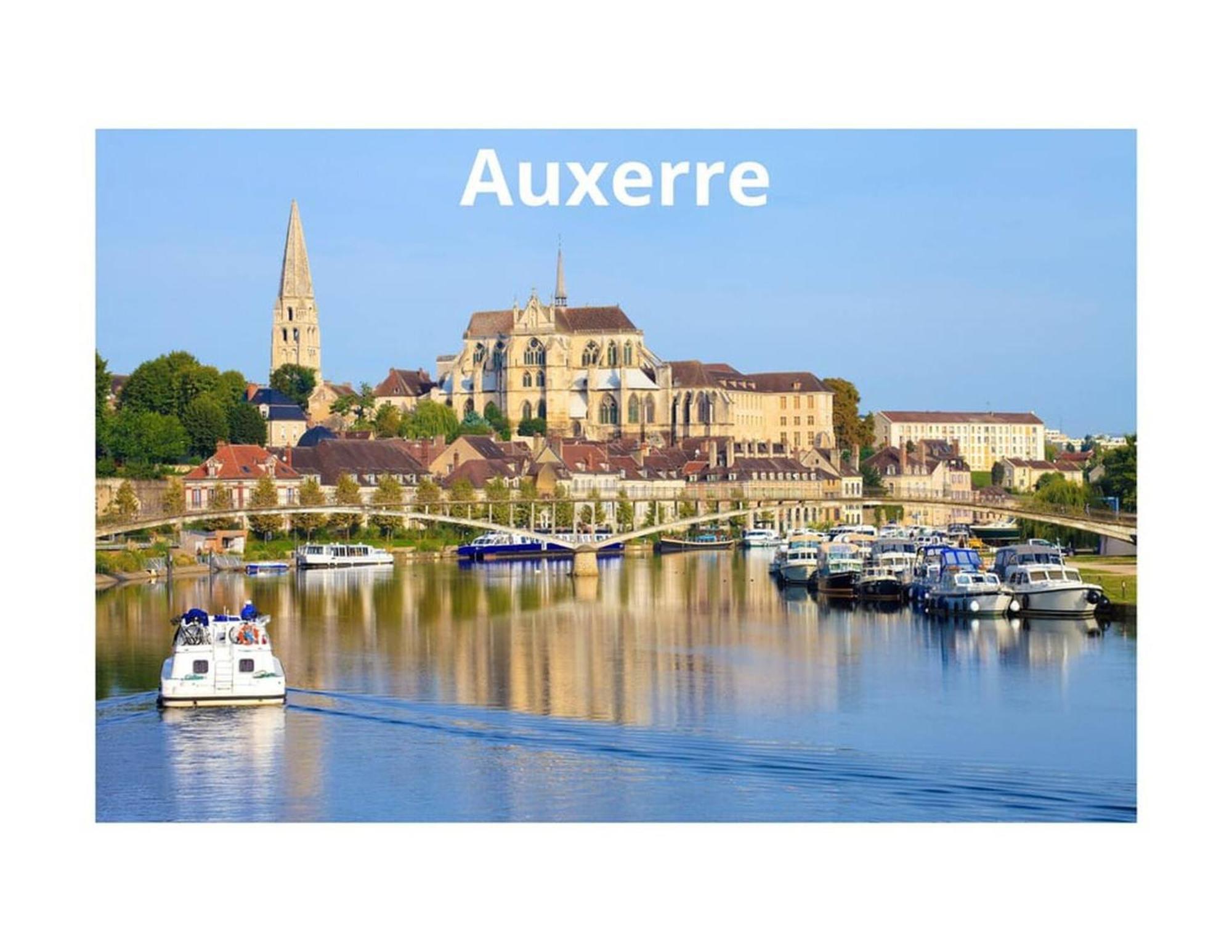 Biau - Sejour A Auxerre Villa Bagian luar foto